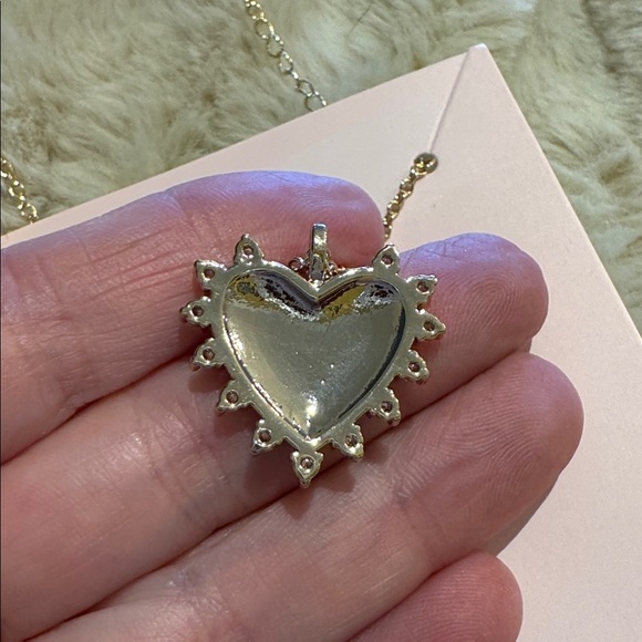 Treasure Jewels “Heart Me” Gold Heart Necklace with 18” Chain NWT - Picture 6 of 7